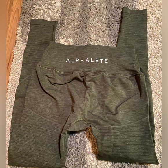 Alphalete Leggings (M) - Picture 4 of 6